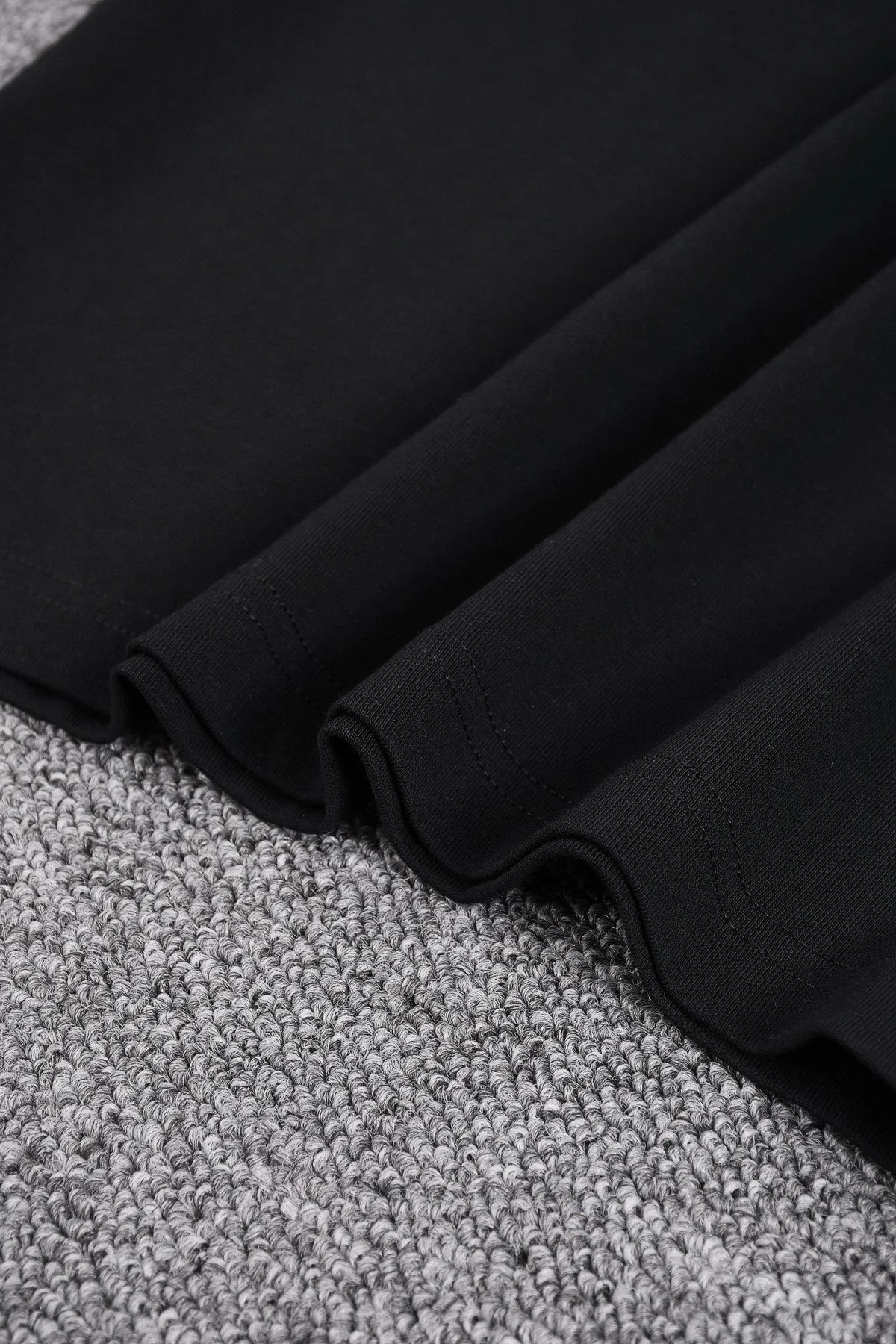 🅿️198 Chrome Hearts Select 280 grams of customized fabric [Top quality] Customized handmade hardware + concave and convex embossing + hot diamond embellishment process. Same style for men and women. Size: S M L XL XXL Color: black white